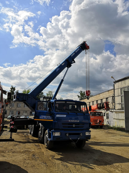 Отгрузка крана КС-65719-1К  40  тонн строительной компании 