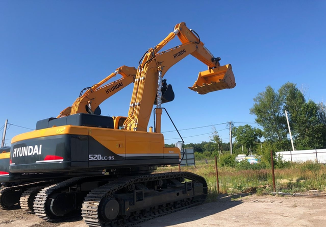 Экскаватор HYUNDAI R 520 LC 9 S  в наличии!