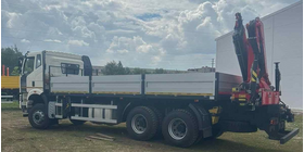 А\м бортовой с КМУ на заднем свесе P20000 L4.  Bonfiglioli (ИТАЛИЯ) На шасси FAW 6x4 – фото 1