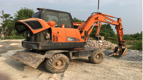 Колесный экскаватор Doosan DX 55W – фото 4