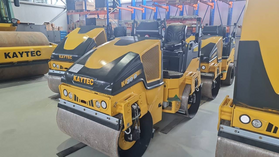 КАТОК ДОРОЖНЫЙ ДВУХВАЛЬЦОВЫЙ ВИБРАЦИОННЫЙ KAYTEC К 30 D (ВОМAG) – фото 1