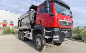 Самосвал HOWO 6х6 Т5G 440 17,9 куб, синяя кабина, серый кузов – фото 4