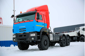 Седельный тягач КАМАЗ 65225-RT 6х6 – фото 3