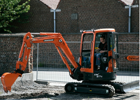 Мини-экскаватор DOOSAN DX27Z – фото 4