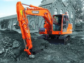 Экскаватор гусеничный Doosan DX140LC – фото 3