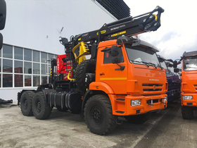 Седельный тягач КАМАЗ 43118 с ГМУ VM10-74 (Велмаш ВМ10-74) (ЕВРО 5) новый, 2024 год – фото 1