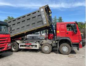 Самосвал HOWO HW76 8X4 – фото 3