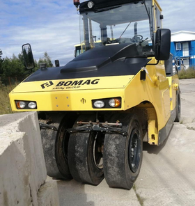 Асфальтовый каток Bomag BW 24 RH – фото 2