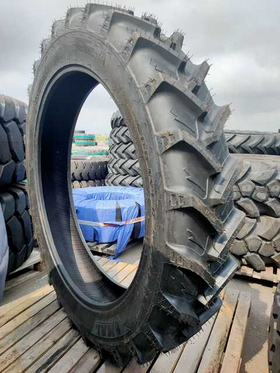 Шина пневмо 380/90R46 162A8/159D MRL RC 950 TL – фото 1