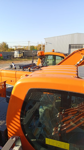 Гусеничный экскаватор DOOSAN DX220LC – фото 9